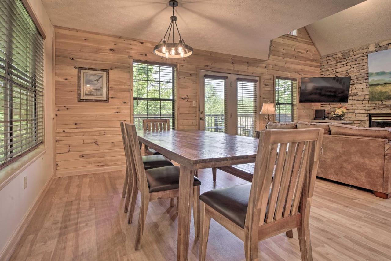 Rustic Pigeon Forge Home With Private Hot Tub! Eksteriør bilde