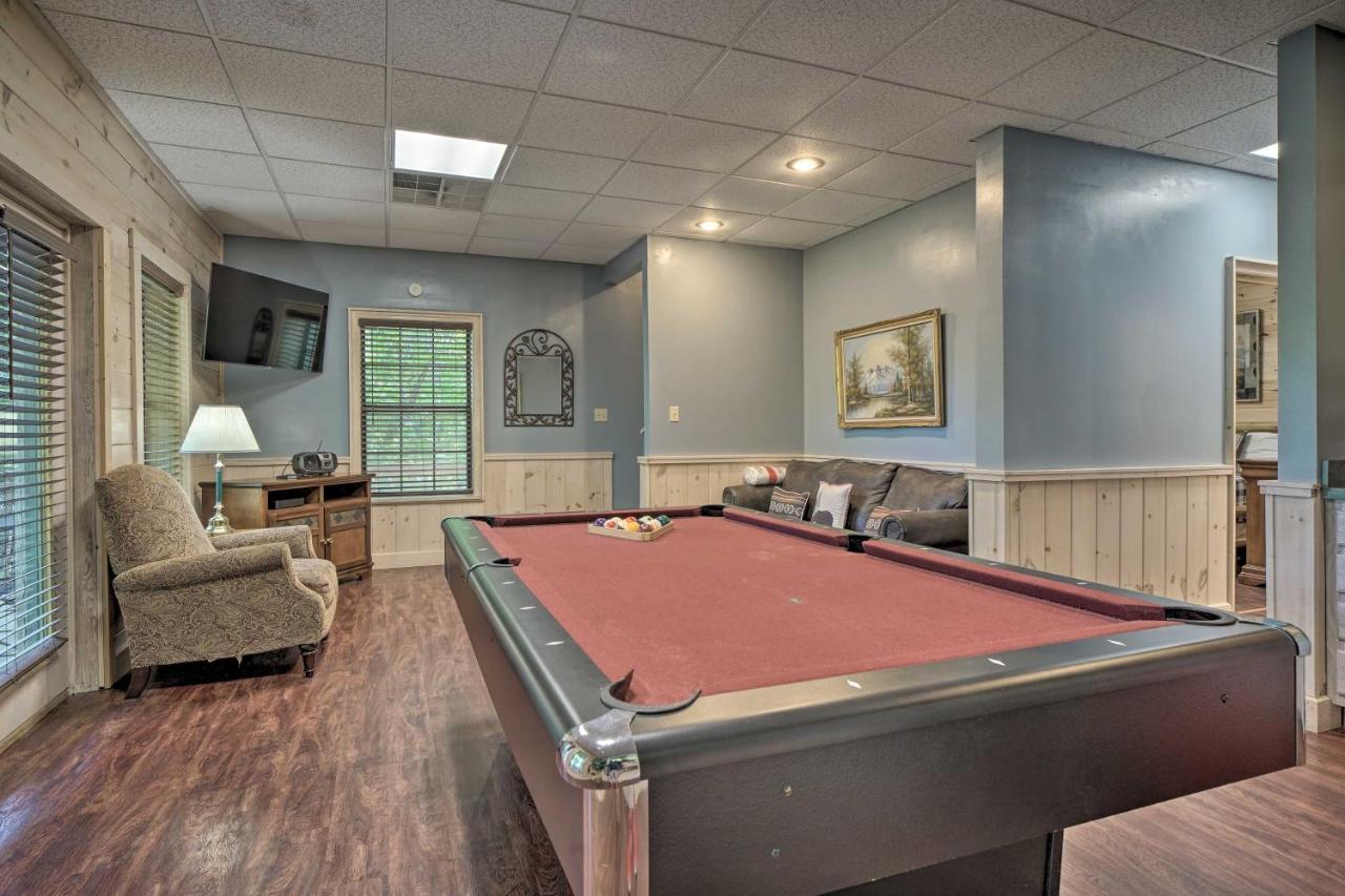 Rustic Pigeon Forge Home With Private Hot Tub! Eksteriør bilde